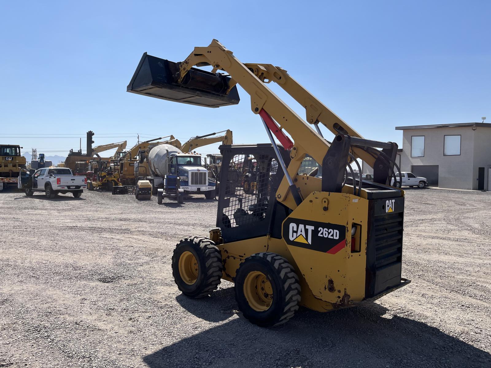 ./imagenes/INVOICE/2019/16437/MINI CATERPILLAR 262D (5).JPG